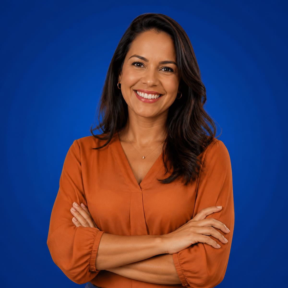 Profissional sorrindo, representando o atendimento a empresas